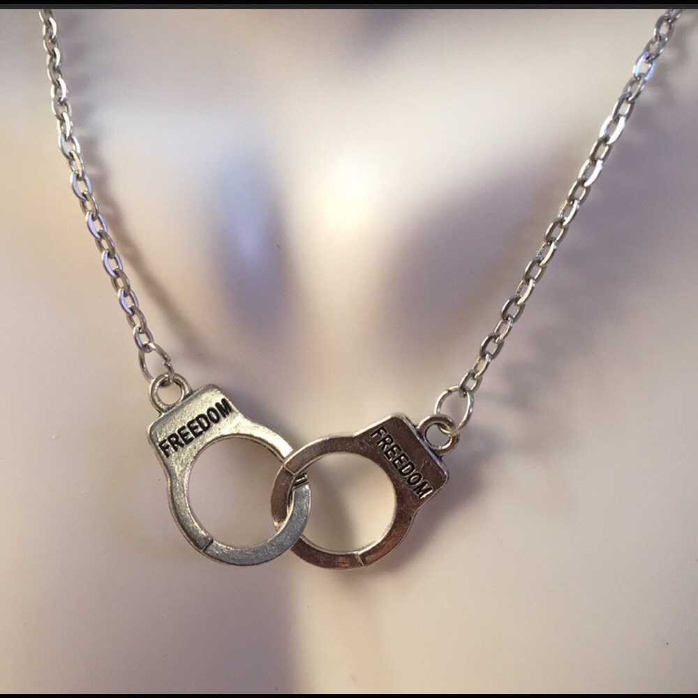 Freedom Handcuffs Set - Picture 3 of 3